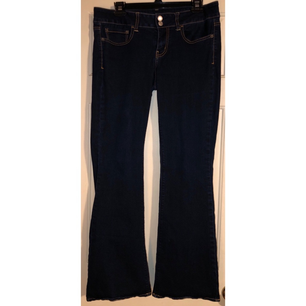 American eagle artist jeans